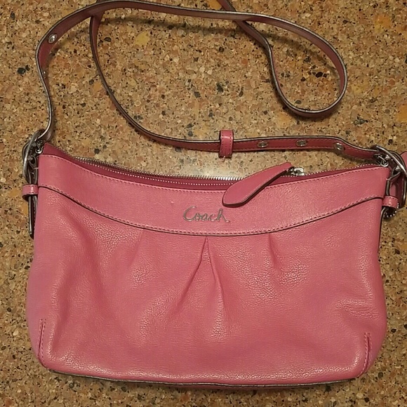 🌹COACH🌹 - Picture 2 of 8